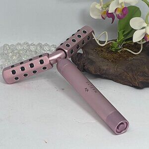 Maelys Thrill-Me Toning Body Roller Vibrating Body Massage Tool - New - Ret $135
